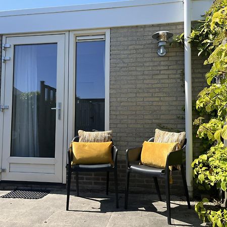 Fijne Vakantiewoning In Domburg Op Loopafstand Strand En Centrum Met Parkeerplaats ภายนอก รูปภาพ