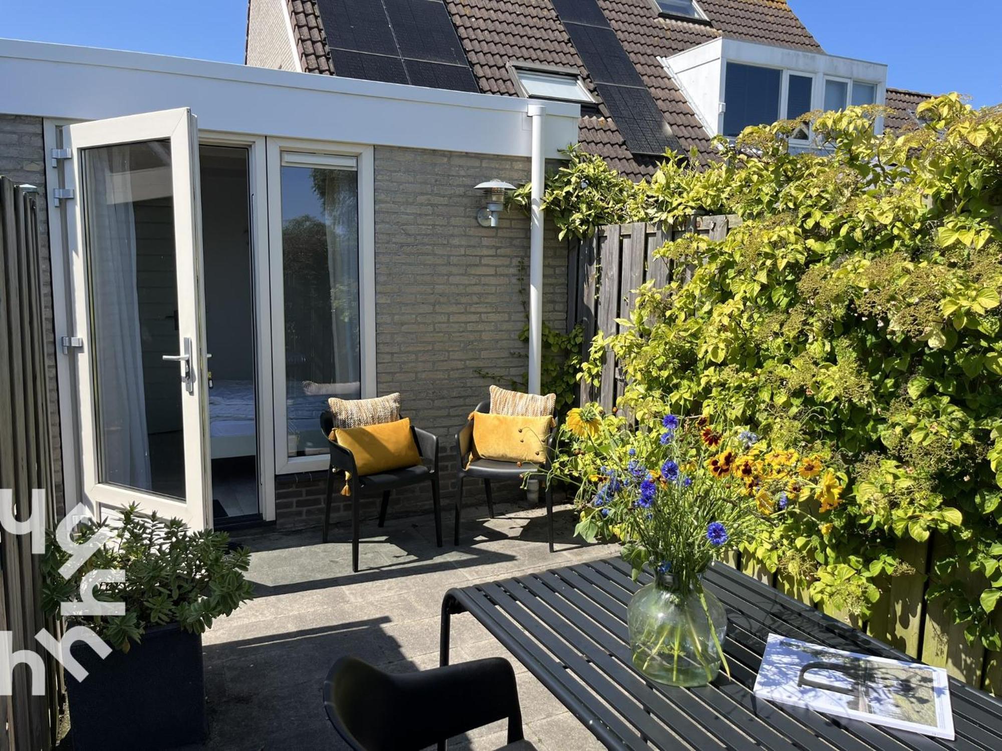 Fijne Vakantiewoning In Domburg Op Loopafstand Strand En Centrum Met Parkeerplaats ภายนอก รูปภาพ